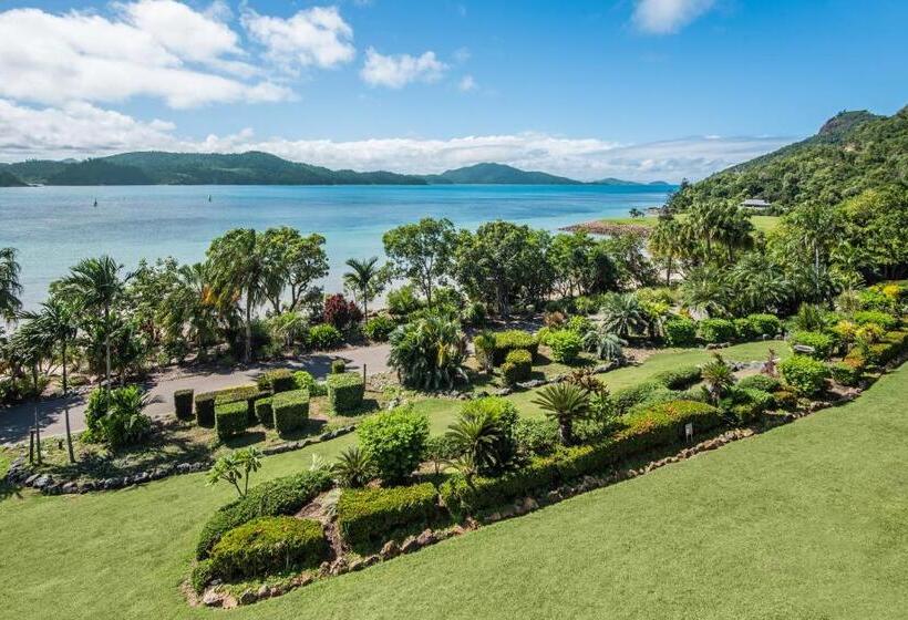 Lagoon Beachfront Lodge 201 On Hamilton Island By Hamorent