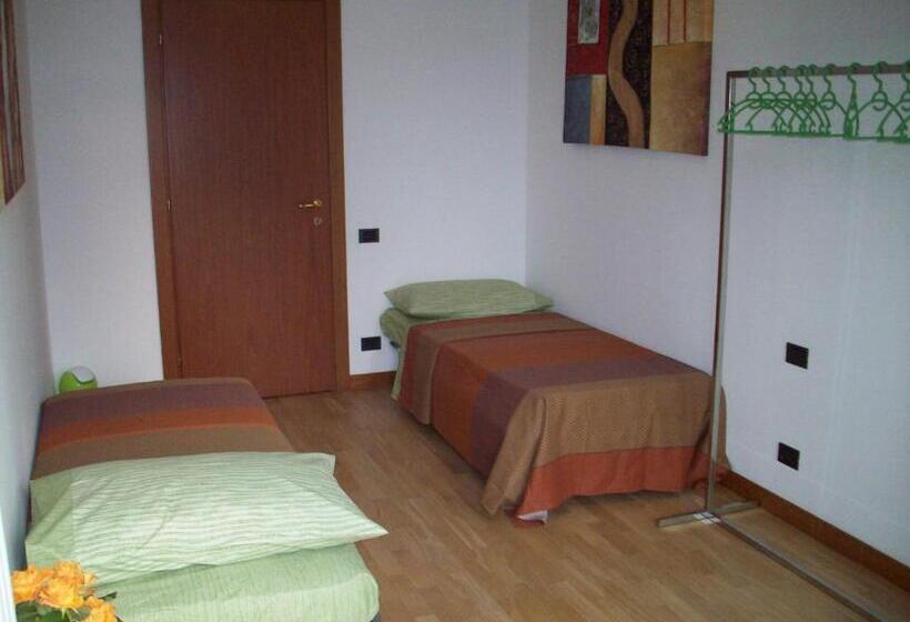 پانسیون Apartment Nido Stazione