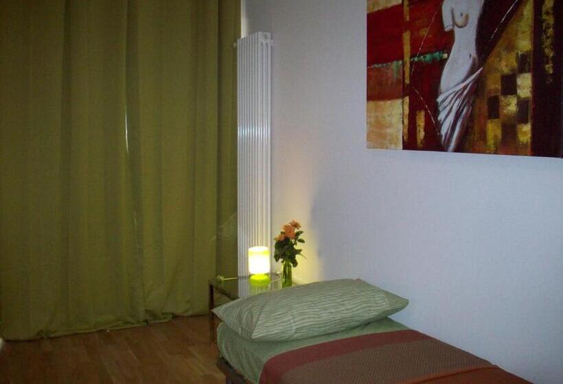 پانسیون Apartment Nido Stazione