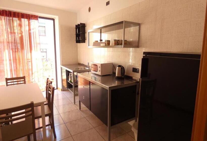 پانسیون Apartment Nido Stazione