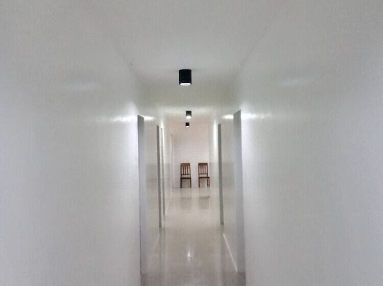 پانسیون Echague Place