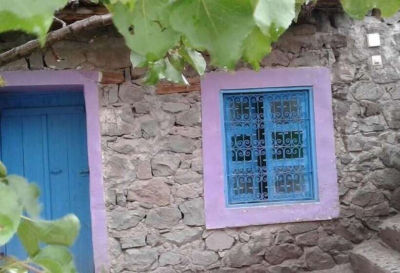 پانسیون Gîte Aoujdade Taghia