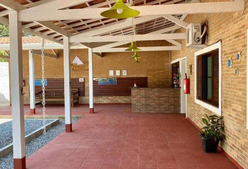 פנסיון Suíte Lázaro