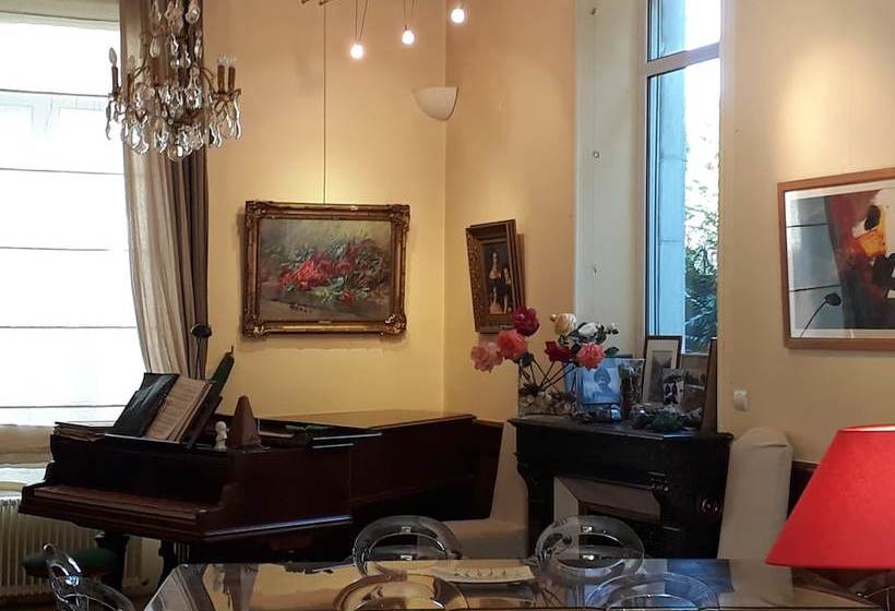 ペンション Villa Mercedes