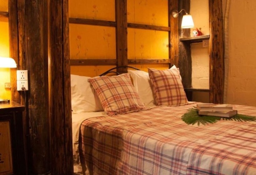 Pig S Inn Huangshan Xidi