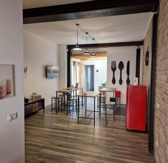 تختخواب و صبحانه Bb 26 Olbia