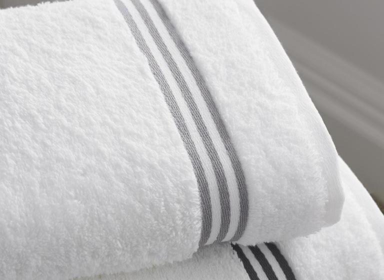 酒店 Oyo 43978 Nini Residency