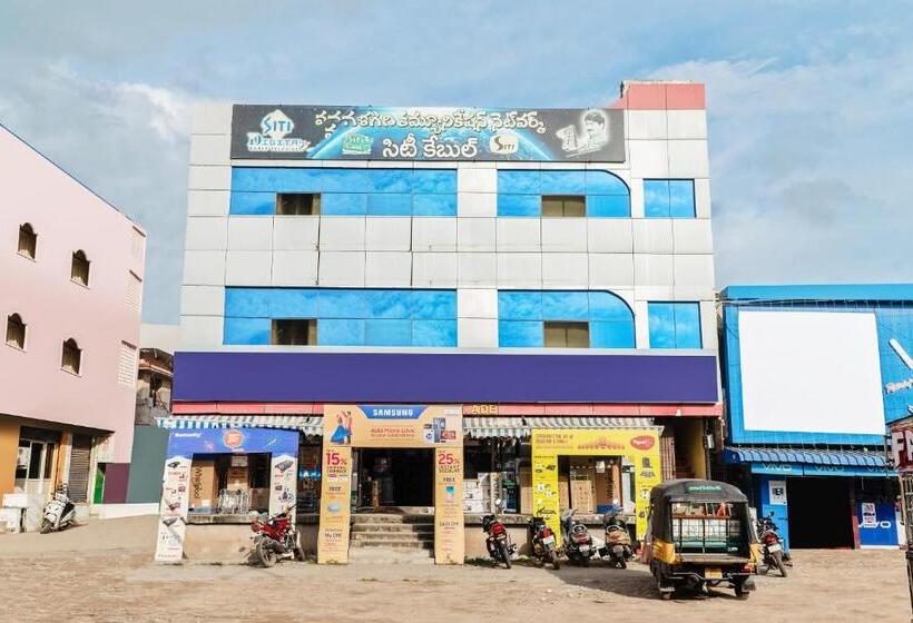 فندق Oyo 62902 Capital Residency