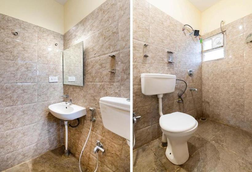 Отель Oyo 69232 Sr Ankura Residency