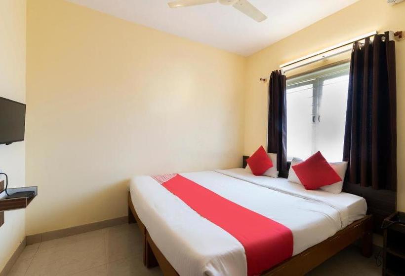 Отель Oyo 69232 Sr Ankura Residency