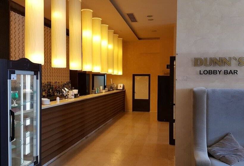 هتل Sandapart Royal Beach Apartments