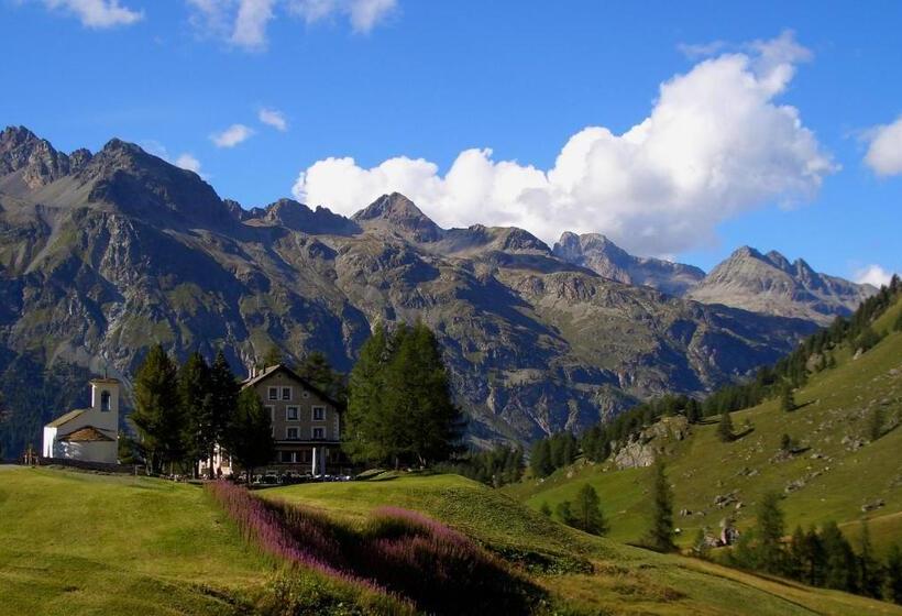 Hotel Sonne Fex Alpine Hideaway