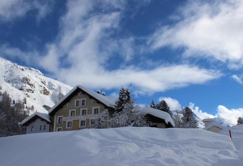 Hotel Sonne Fex Alpine Hideaway