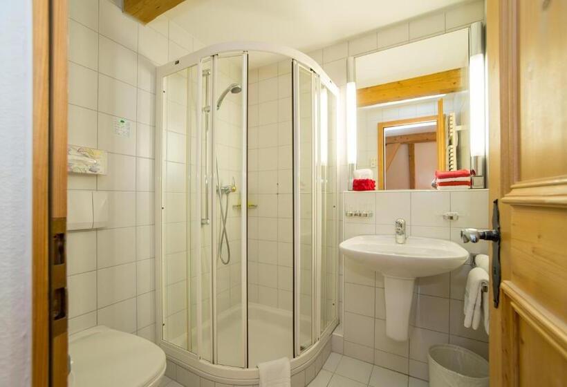 Hotel Sonne Fex Alpine Hideaway