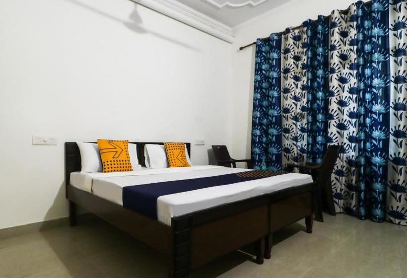 فندق Spot On 49193 New Village Guest House