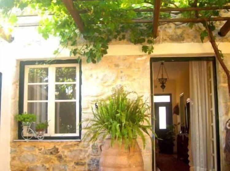 פנסיון Hariklia Rent Rooms