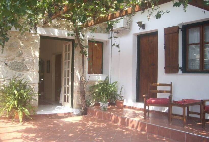 פנסיון Hariklia Rent Rooms