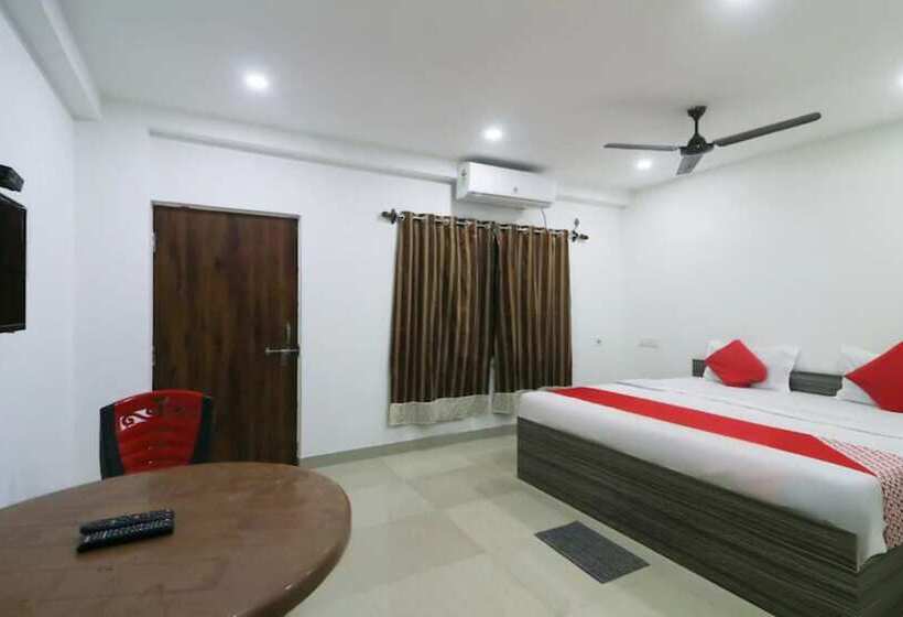 The Gharana Hotel And Resort