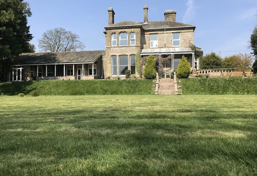 Broughton Craggs Hotel