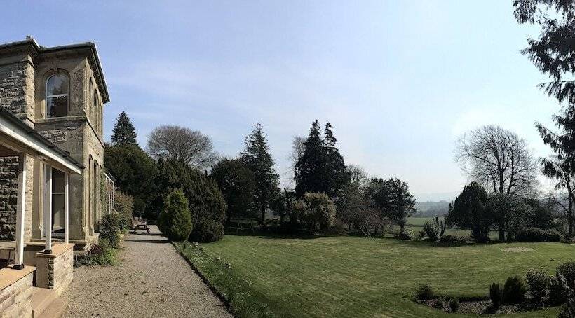 Broughton Craggs Hotel