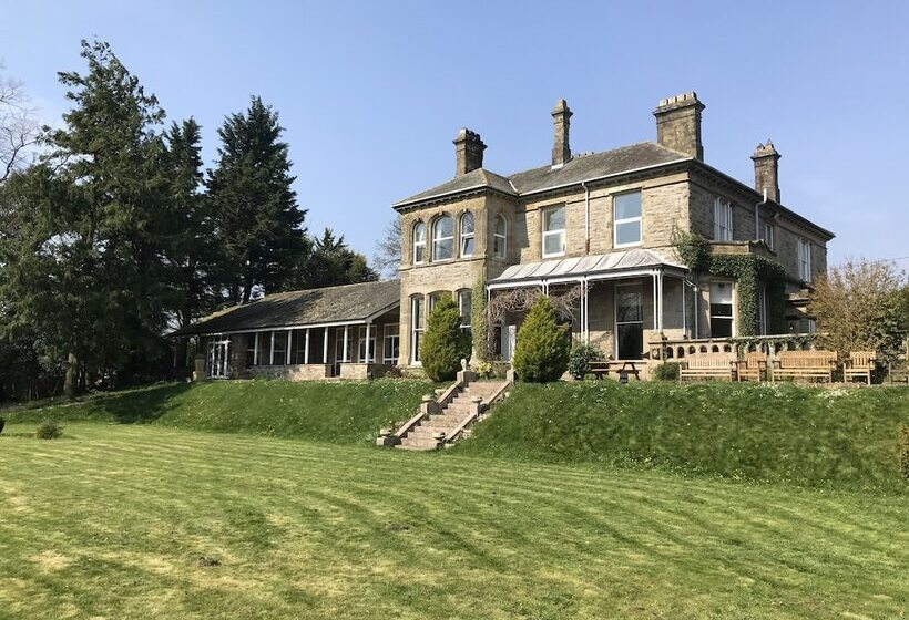 Broughton Craggs Hotel