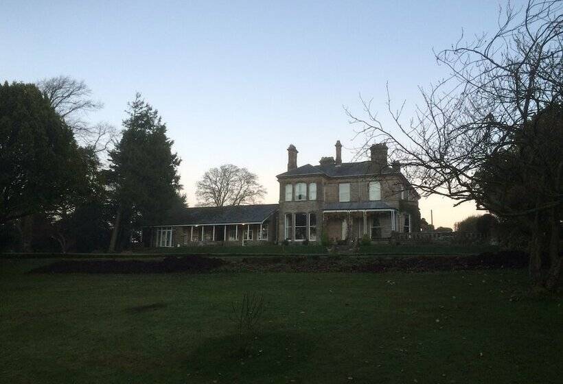 Broughton Craggs Hotel