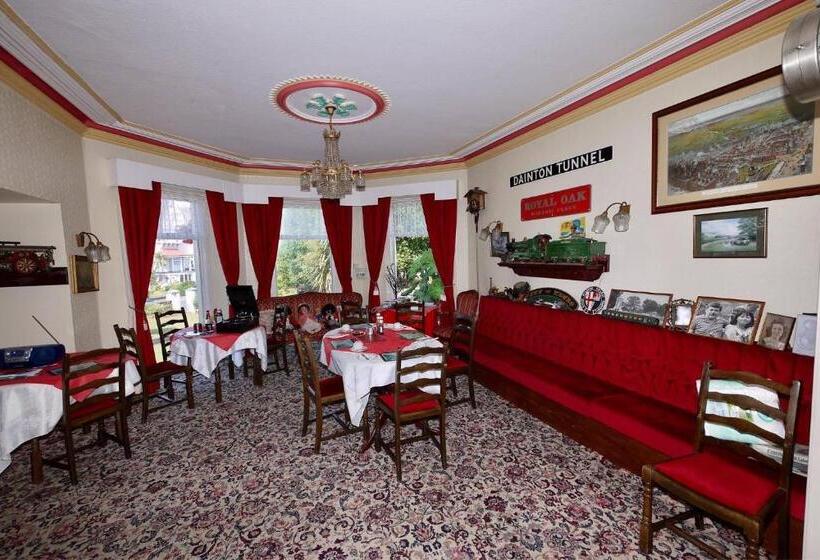 בית מלון כפרי The Great Western B&b