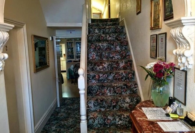 호텔 Acorn Guest House