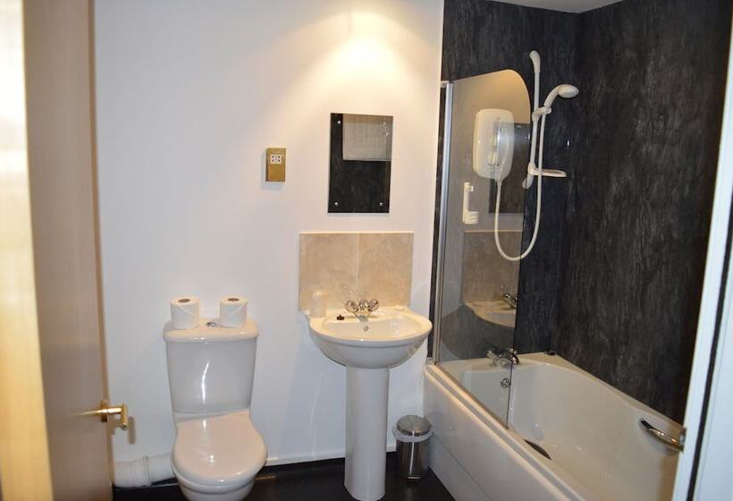 בית מלון כפרי Airlie Arms