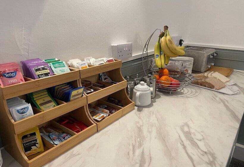 בית מלון כפרי Airlie Arms