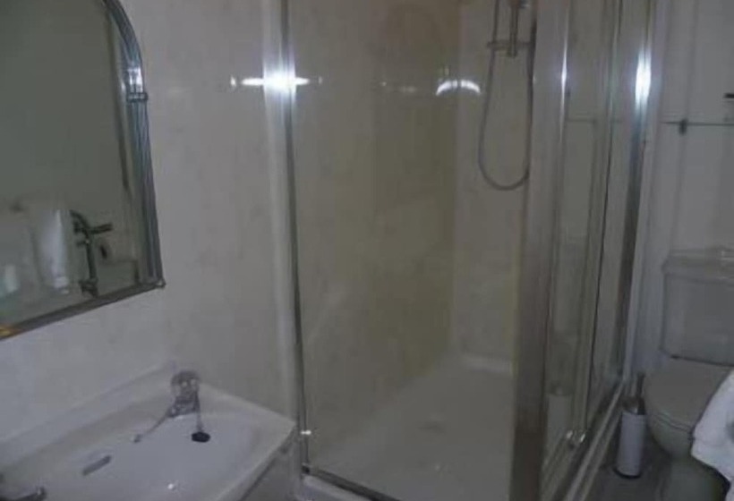 בית מלון כפרי Ansteys Lea Guest House