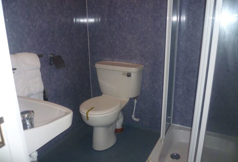 בית מלון כפרי Ansteys Lea Guest House