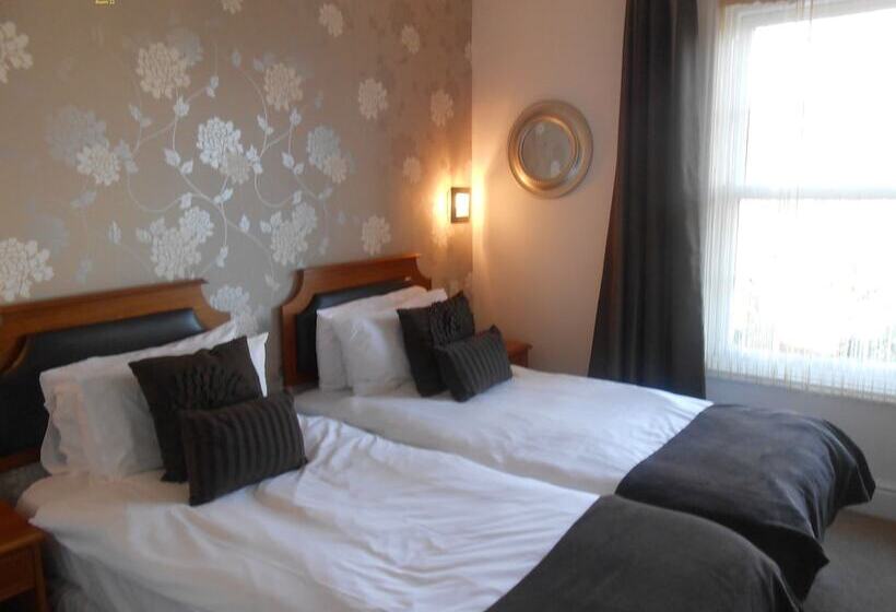 בית מלון כפרי Ansteys Lea Guest House