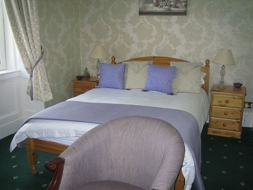 Отель Arden House