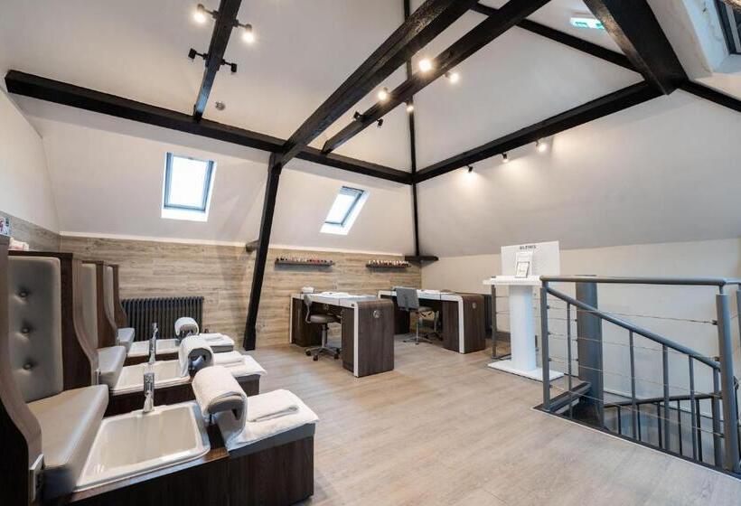 Отель Ardencote