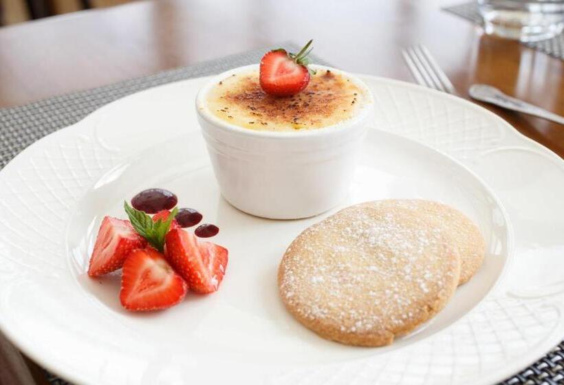 Отель Badgers Mount