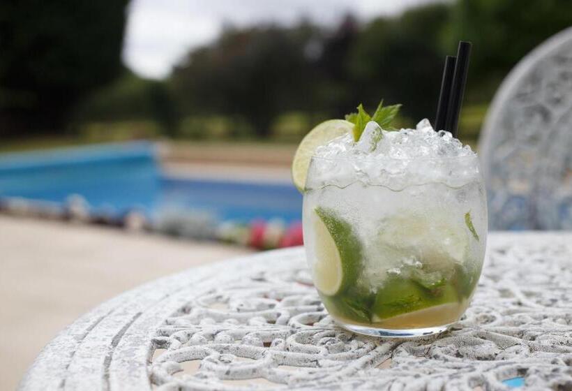 Отель Badgers Mount