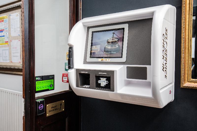 فندق Beaumont House