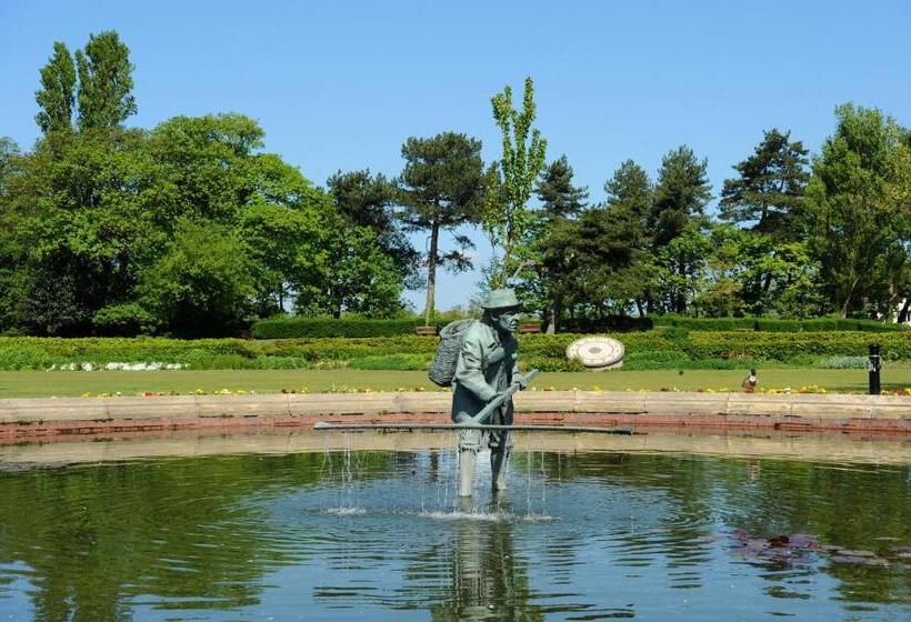 בית מלון כפרי Bedford