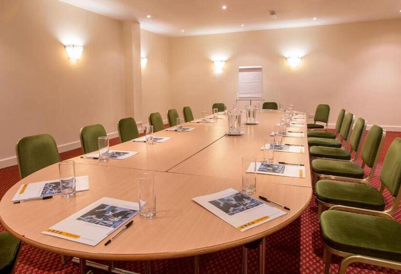 בית מלון כפרי Best Western Andover