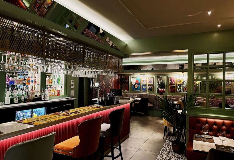 בית מלון כפרי Best Western New Kent