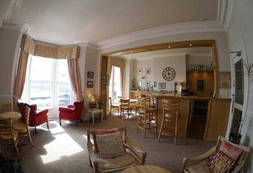 Отель Bryn Y Mor