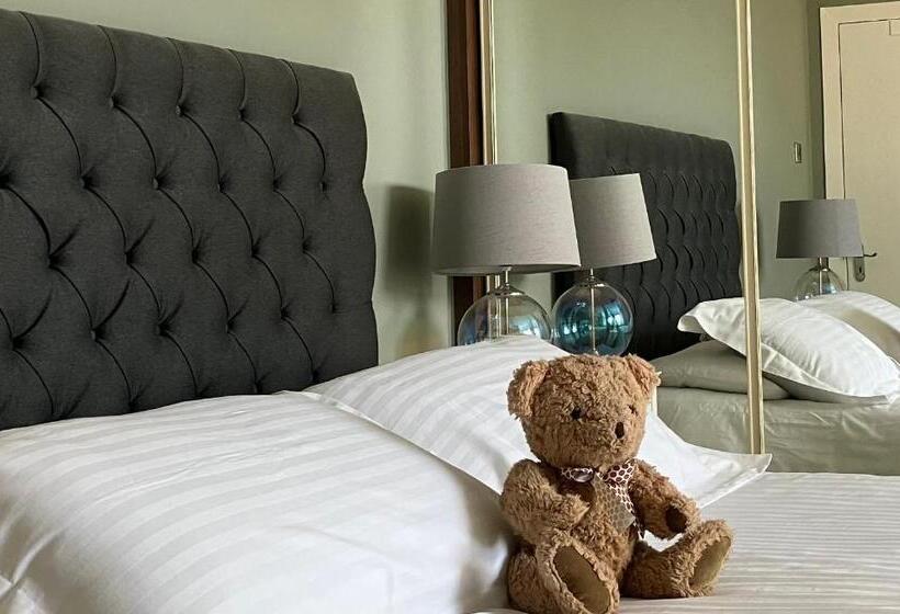 Отель Cambridge Villa