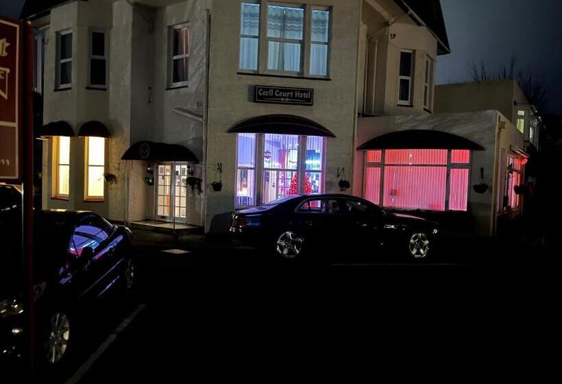 فندق Cecil Court