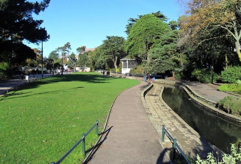 فندق Cecil Court