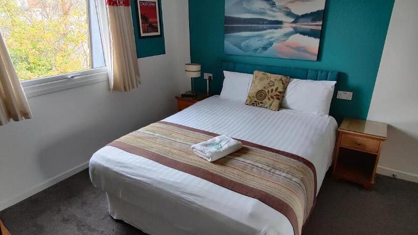 فندق Cecil Court