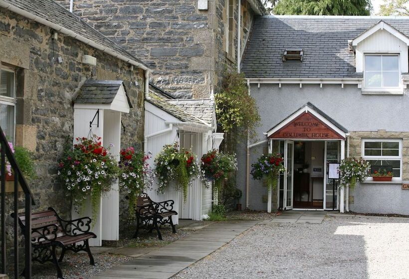 Отель Columba House