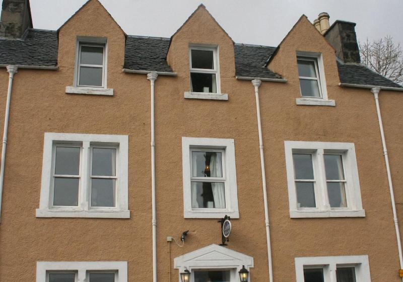 Отель Coolin View