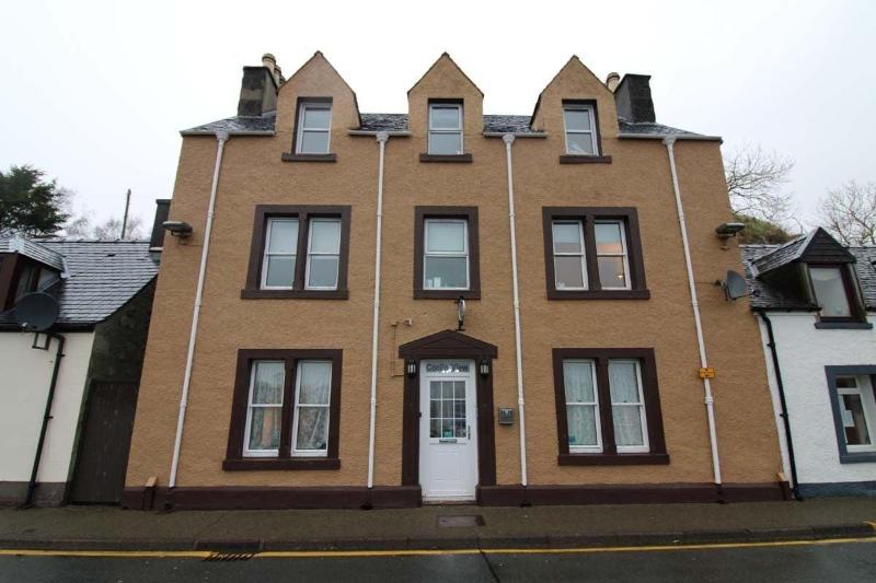 Отель Coolin View