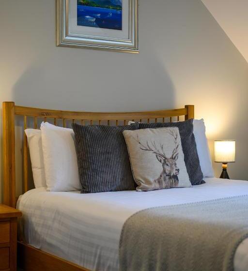 Отель Coolin View